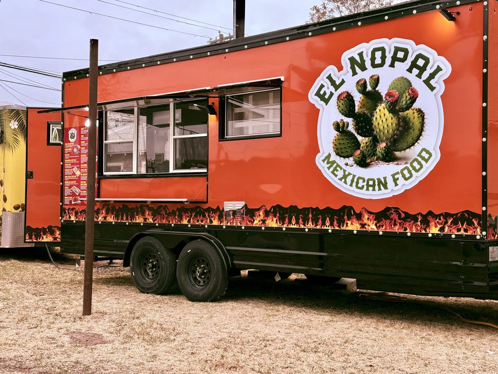 El Nopal Logo