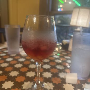 Mama's Pizzeria - Sangria cup - Pizza Near Me - McAllen, Texas Mama's Pizzeria - Sangria cup - Pizza Near Me - McAllen, Texas