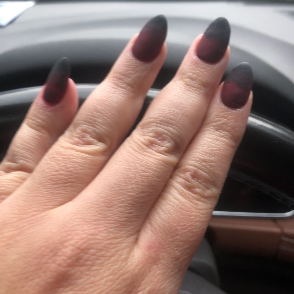 Le's Nails & Spa - Nail Salons Near Me - Keizer, Oregon