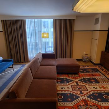 Eaton DC - Junior Suite - Room 919 - Hotels Near Me - Washington, DC, District of Columbia Eaton DC - Junior Suite - Room 919 - Hotels Near Me - Washington, DC, District of Columbia