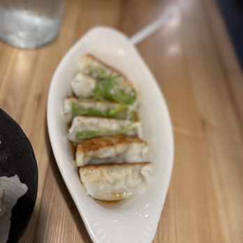 Akira Ramen Towson - Gyoza(煎饺) - Sushi Bars Near Me - Towson, Maryland Akira Ramen Towson - Gyoza(煎饺) - Sushi Bars Near Me - Towson, Maryland