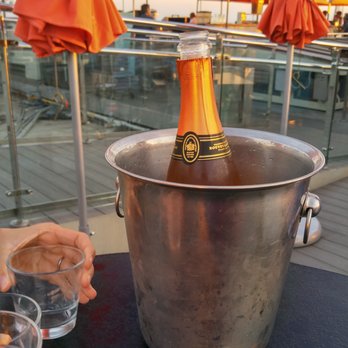 High Rooftop Lounge - Drinks are key! - Lounges Near Me - Venice, California High Rooftop Lounge - Drinks are key! - Lounges Near Me - Venice, California