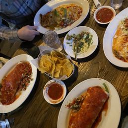 2 vegan burrito, 1 beef burritos, & 1 chicken burrito. Maybe the burritos are not the best on the menu. But we give it a 3/5 stars. 2 vegan burrito, 1 beef burritos, & 1 chicken burrito. Maybe the burritos are not the best on the menu. But we give it a 3/5 stars.