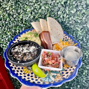 Agave - Grilled Veggies Fajitas - Mexican Near Me - Red Hook, Virgin Islands