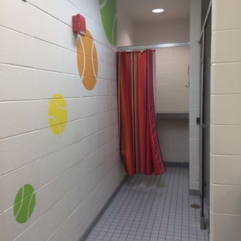 Vaughan Athletic Center - Bathroom/changing room - Sports Clubs Near Me - Aurora, Illinois Vaughan Athletic Center - Bathroom/changing room - Sports Clubs Near Me - Aurora, Illinois