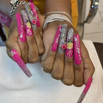 Creative Nails - Nail Salons Near Me - Sacramento, California