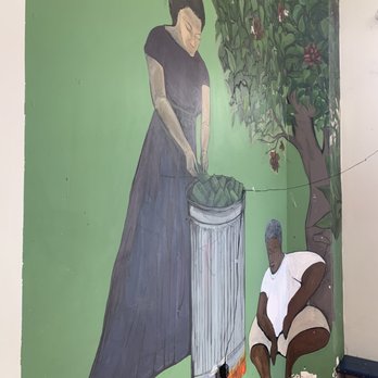 The Pastele Shop - Mural painted of the ohana - Latin American Near Me - Honolulu, Hawaii