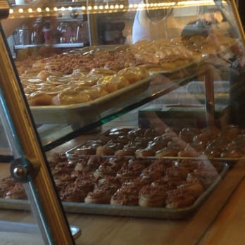 Daily Dozen Doughnut - Bakeries Near Me - Seattle, Washington