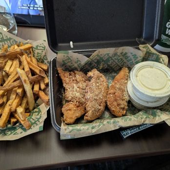 Wingstop - Chicken Wings Near Me - Knoxville, Tennessee