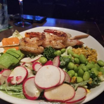 Yard House - Gluten free shrimp salad - New American Near Me - Orlando, Florida