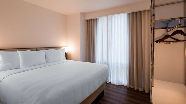 Best Western Premier Empire State Hotel by null