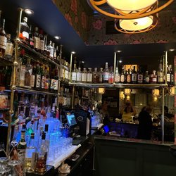Lanni’s Cucina Verace - Bar area