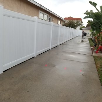 Vinyl Fences - Fences & Gates Near Me Vinyl Fences - Fences & Gates Near Me