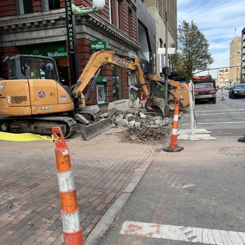 OH Pizza & Brew - Constant jackhammering project that's been going on for 2 months and going. - Pizza Near Me - Columbus, Ohio