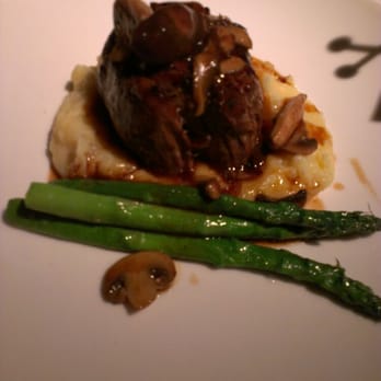 Parkway Grill - Filet mignon - New American Near Me - Pasadena, California
