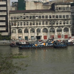 El Hogar Filipino Building - This building is begging to be restored