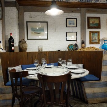 Bodega Monumental - Tapas Bars Near Me - Barcelona, B Bodega Monumental - Tapas Bars Near Me - Barcelona, B