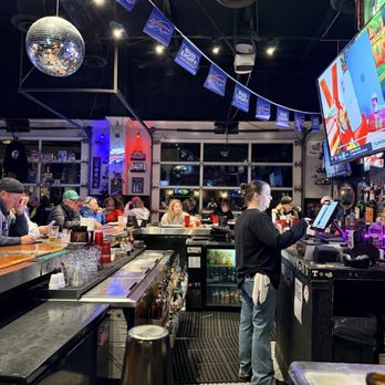 R Bar & Grill - Bars Near Me - Bluffton, South Carolina R Bar & Grill - Bars Near Me - Bluffton, South Carolina