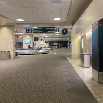 John Wayne Airport - Airports Near Me - Santa Ana, California