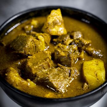 Caribbean Heat - Goat Curry with Roti - Caribbean Near Me - Pickering, Ontario