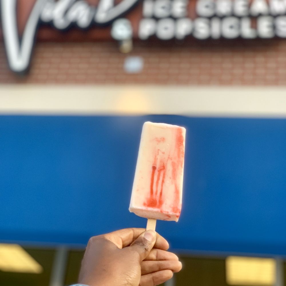 Vida Dulce - Strawberry butter paleta - Ice Cream & Frozen Yogurt Near Me - Cary, North Carolina Vida Dulce - Strawberry butter paleta - Ice Cream & Frozen Yogurt Near Me - Cary, North Carolina