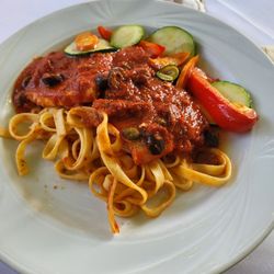 Pinocchio - Schwertfisch mit Grillgemüse und Bandnudeln ...
