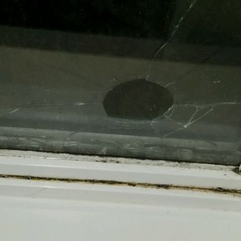 Quality Inn & Suites - Room 514 - broken window/mold on sill - Hotels Near Me - Elizabethtown, Kentucky Quality Inn & Suites - Room 514 - broken window/mold on sill - Hotels Near Me - Elizabethtown, Kentucky