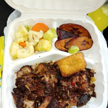 Island Jerk Hut - Large Jerk Pork, plantains and mixed veggies. - Caribbean Near Me - Chesapeake, Virginia