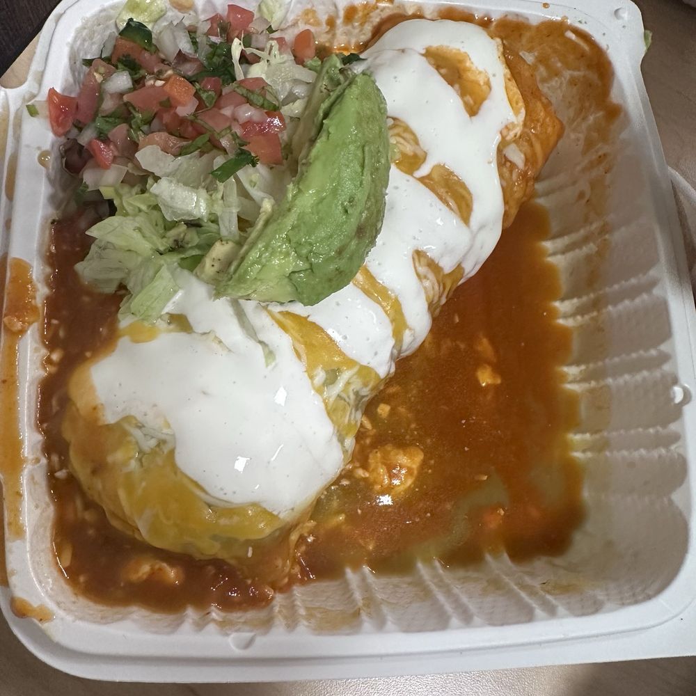 Lucy's Mexican Grill - Chicken burrito mojado - Mexican Near Me - San Jose, California Lucy's Mexican Grill - Chicken burrito mojado - Mexican Near Me - San Jose, California