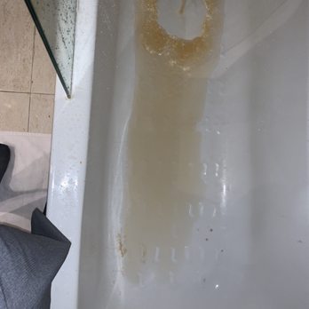 Dreams Uvero Alto - Bathtub water after 10 seconds - Resorts Near Me - Punta Cana, UM