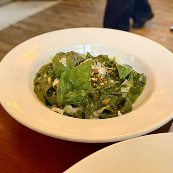Au Pied de Cochon - Green tagliatelle - Canadian (New) Near Me - Montreal, Quebec Au Pied de Cochon - Green tagliatelle - Canadian (New) Near Me - Montreal, Quebec
