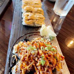Spicy Salmon Roll