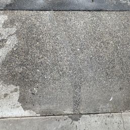 This is the repaired concrete, barely visible, amazing! This is the repaired concrete, barely visible, amazing!