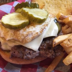 Bears Den - Jacked up burger