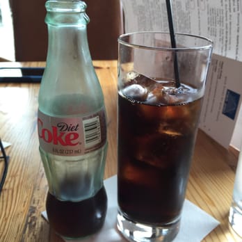PIER 290 - Have a diet coke and a smile - American Near Me - Williams Bay, Wisconsin