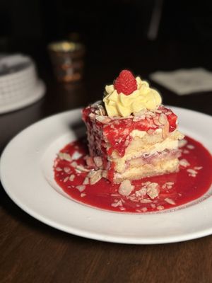 Alla Famiglia by null