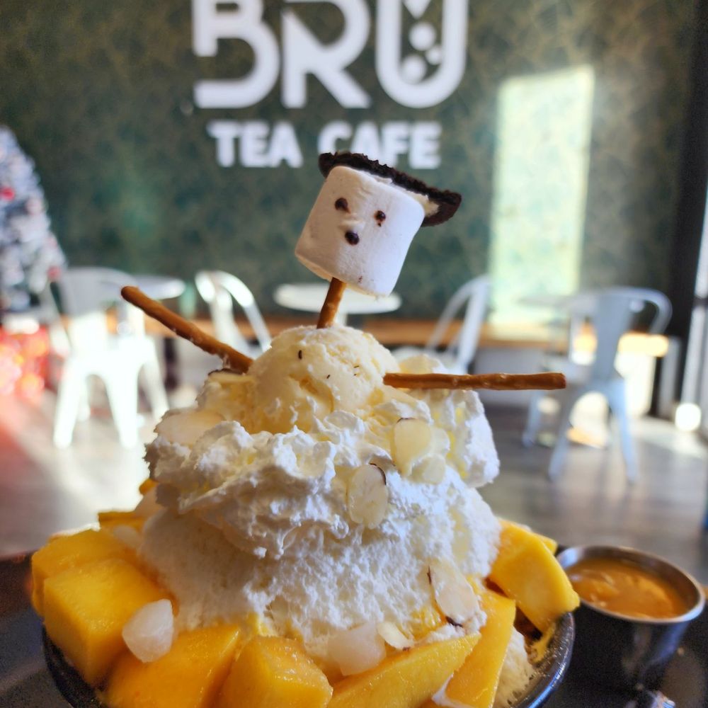 Bru Tea Cafe - Coconut Mango Bingsoo - Bubble Tea Near Me - Elk Grove, California Bru Tea Cafe - Coconut Mango Bingsoo - Bubble Tea Near Me - Elk Grove, California
