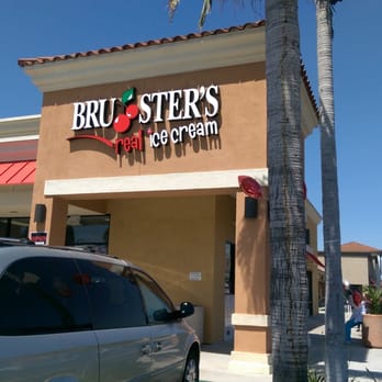 Bruster's Real Ice Cream - Store front - Ice Cream & Frozen Yogurt Near Me - Cypress, California