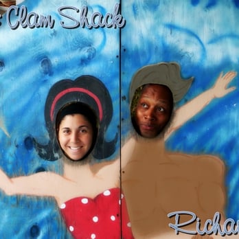 Flo's Clam Shack - Seafood Near Me - Middletown, Rhode Island