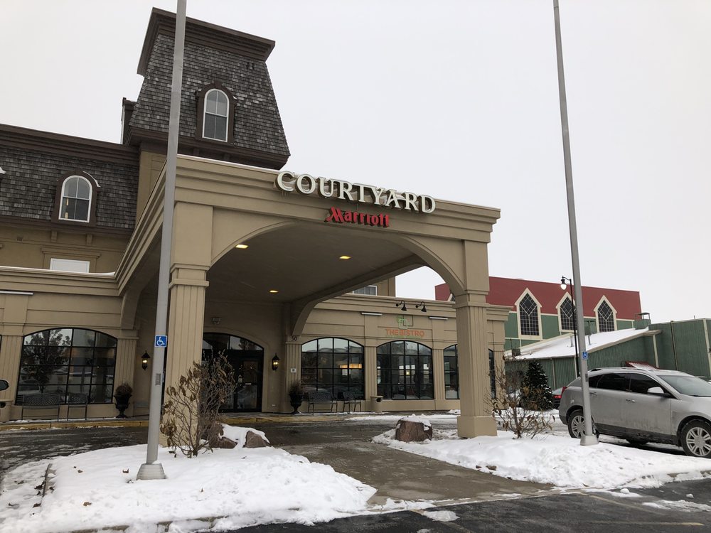 COURTYARD BY MARRIOTT WATERLOO ST. JACOBS 68 Photos & 15 Reviews 50