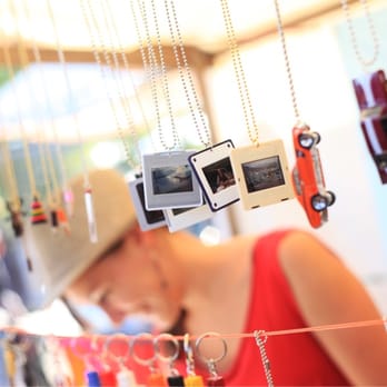 Flohmarkt am Mauerpark - Necklace slides! - Flea Markets Near Me - Berlin, BE