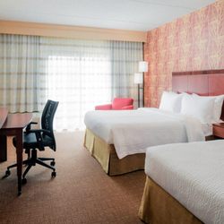 Courtyard by Marriott Chicago Naperville