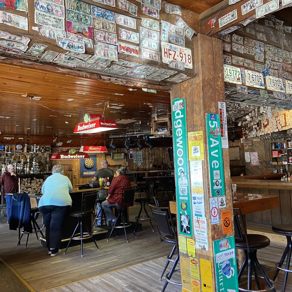 Packers Roost - people sitting at a bar - Bars Near Me - Coram, Montana Packers Roost - people sitting at a bar - Bars Near Me - Coram, Montana