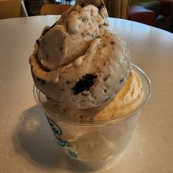 Daily Scoop In Memorial Union - 3 scoop - ultimate Oreo oat cream, peaches and cream, lemon blueberry swirl - Ice Cream & Frozen Yogurt Near Me - Madison, Wisconsin Daily Scoop In Memorial Union - 3 scoop - ultimate Oreo oat cream, peaches and cream, lemon blueberry swirl - Ice Cream & Frozen Yogurt Near Me - Madison, Wisconsin