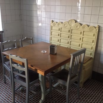Café Com Calma - Cafes Near Me - Lisbon, 11 Café Com Calma - Cafes Near Me - Lisbon, 11
