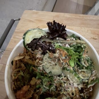PokiTomik - Poke Near Me - Woodland Hills, California