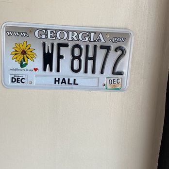Stonewall's BBQ - Hall county plates - Barbeque Near Me - Braselton, Georgia