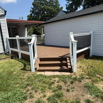 Ronald Quality Fence - Vinyl Railings with Black Aluminum Spindles - Fences & Gates Near Me - West Babylon, New York Ronald Quality Fence - Vinyl Railings with Black Aluminum Spindles - Fences & Gates Near Me - West Babylon, New York