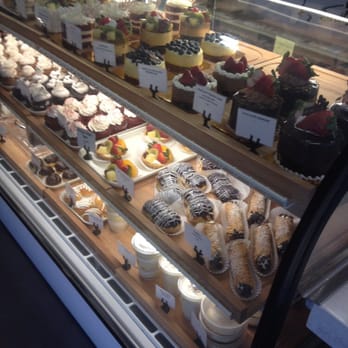 Candle Light Bakery - Soooo many great choices - Bakeries Near Me - Norwalk, California