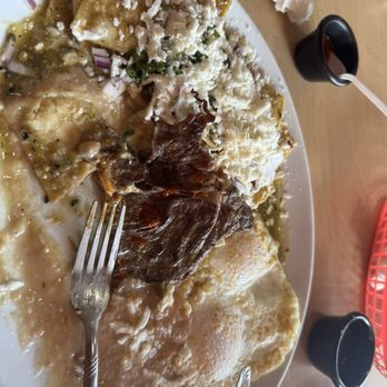 El Chilacatazo - Chilaquiles Combinados - Mexican Near Me - Salinas, California El Chilacatazo - Chilaquiles Combinados - Mexican Near Me - Salinas, California